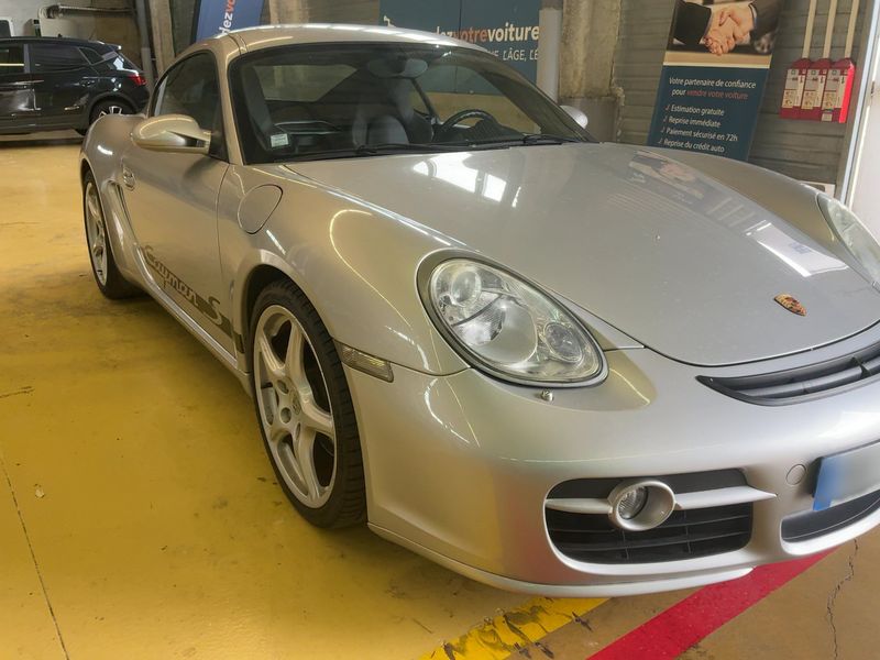 Porsche Cayman S — zdjęcie 8