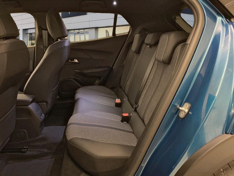 Peugeot 2008 electric drive 115 kW Allure — zdjęcie 10