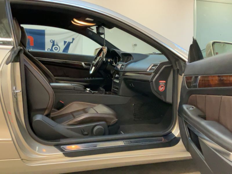 Mercedes-Benz E-Klasse E 350 d BlueTEC — zdjęcie 11