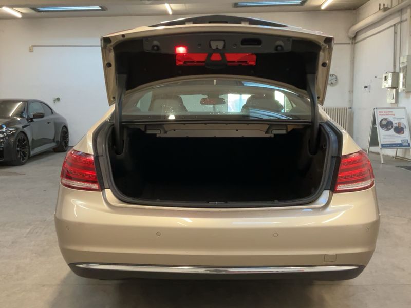 Mercedes-Benz E-Klasse E 350 d BlueTEC — zdjęcie 10