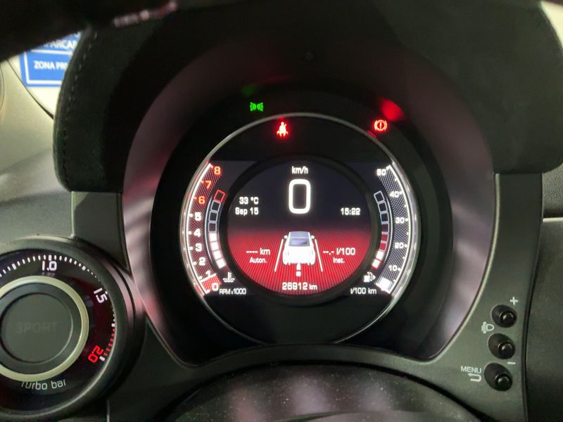 Abarth 695C 1.4 Turbo — zdjęcie 13