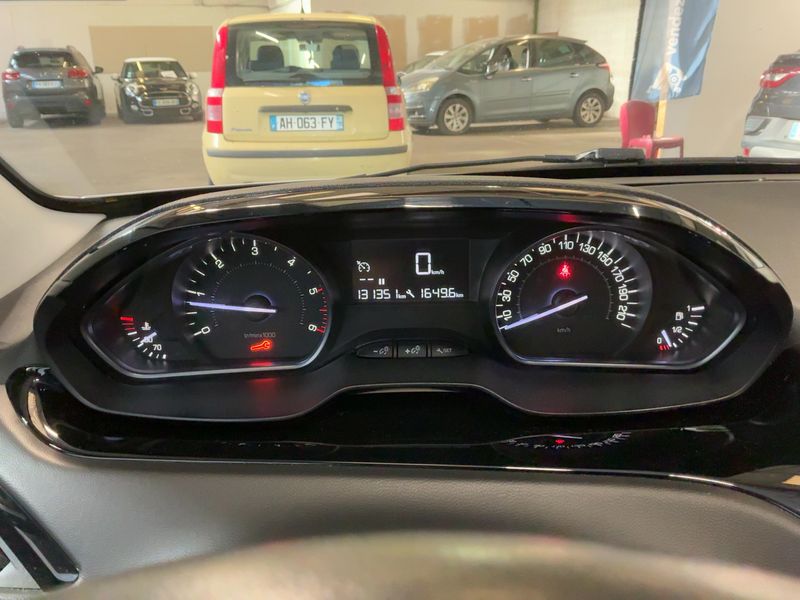 Peugeot 208 1.5 Blue-HDi Active — zdjęcie 13