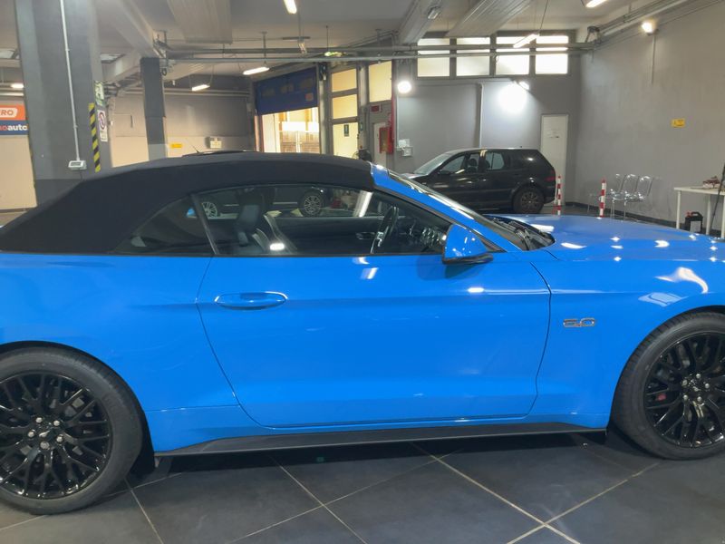 Ford Mustang 5.0 Ti-VCT V8 GT Convertible — zdjęcie 7