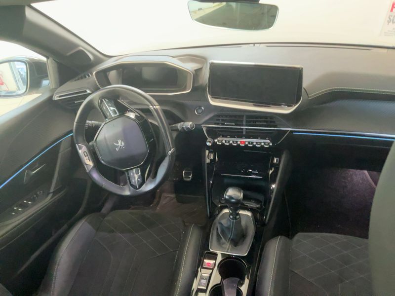 Peugeot 208 1.2 PureTech GT Pack — zdjęcie 12
