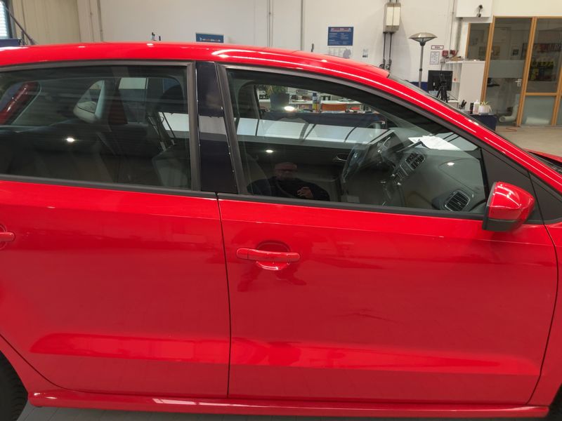 Volkswagen Polo 1.4 FSI Comfortline — zdjęcie 7
