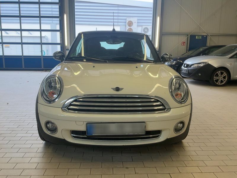 MINI Cabrio Cooper — zdjęcie 9