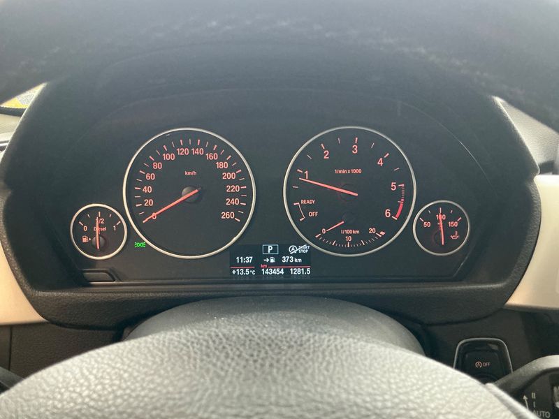 BMW 3er 320d xDrive Business Design — zdjęcie 13