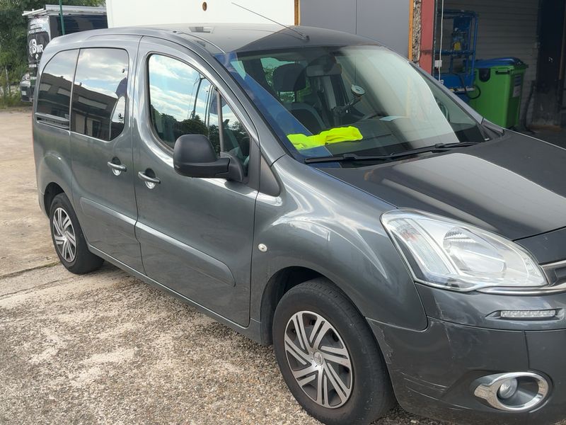 Citroen Berlingo 1.6 Tendance — zdjęcie 8