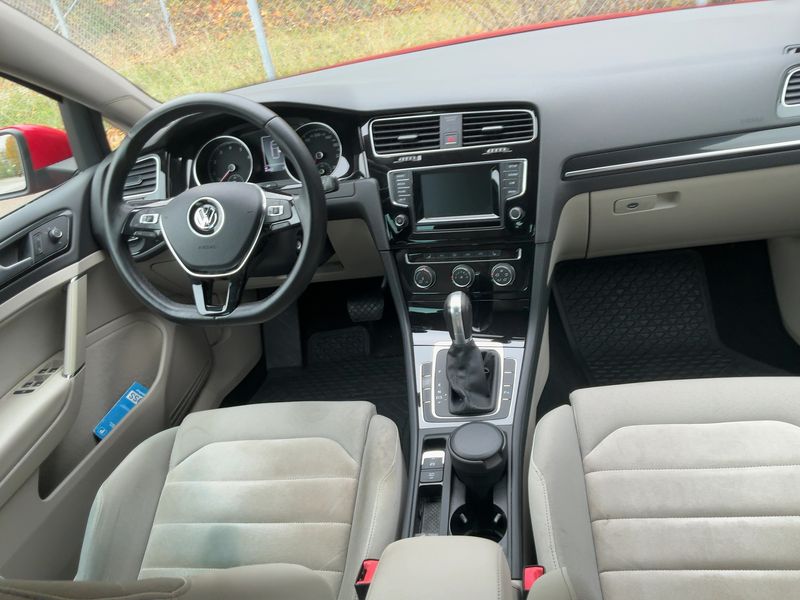 Volkswagen Golf VII 1.4 TSI Highline BlueMotion Tech — zdjęcie 12