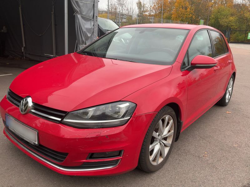 Volkswagen Golf VII 1.4 TSI Highline BlueMotion Tech — zdjęcie 1
