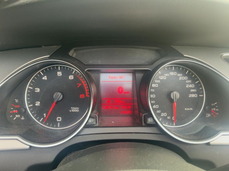 Audi A5 1.8 TFSI — zdjęcie 13