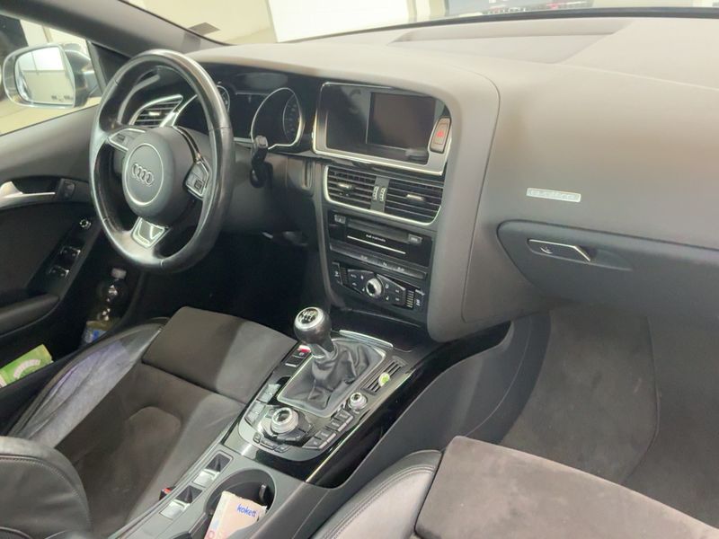 Audi A5 2.0 TDI quattro — zdjęcie 12