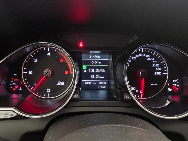Audi A5 2.0 TDI quattro — zdjęcie 13