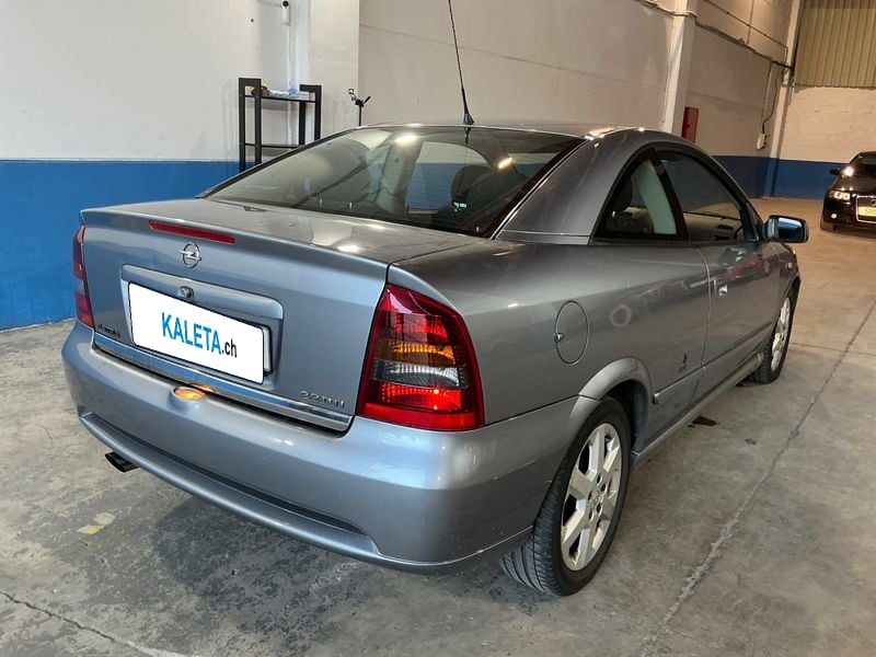 Opel Astra 2.2 DTI Edition — zdjęcie 2