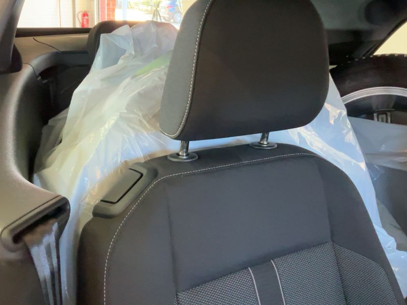 Volkswagen T-Roc 1.5 TSI ACT Style — zdjęcie 14