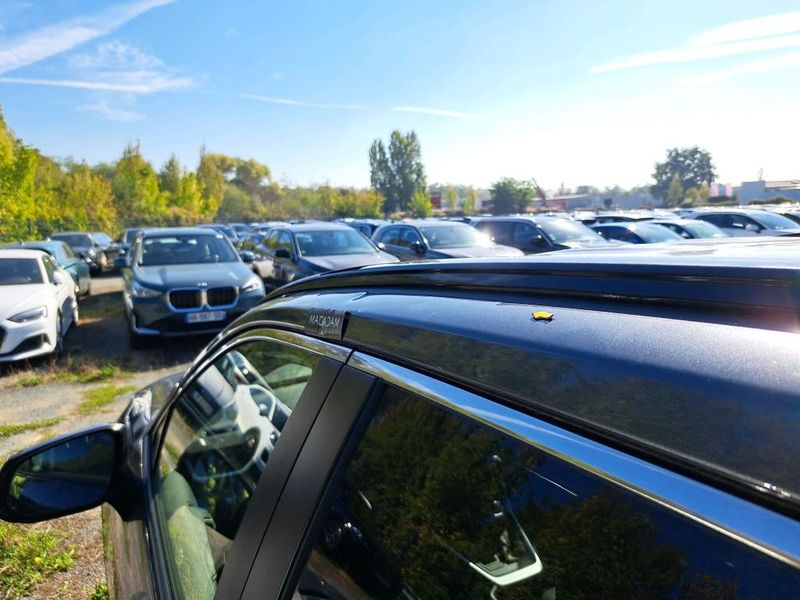 Toyota RAV 4 2.5 Hybrid 4x2 Dynamic — zdjęcie 29