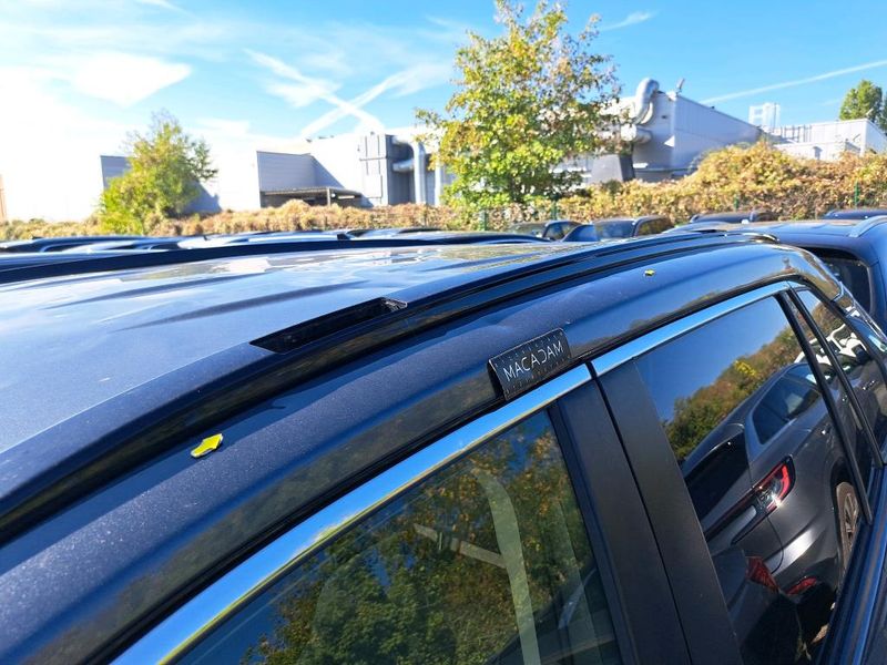 Toyota RAV 4 2.5 Hybrid 4x2 Dynamic — zdjęcie 28