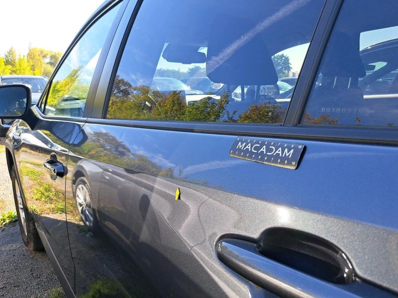 Toyota RAV 4 2.5 Hybrid 4x2 Dynamic — zdjęcie 33