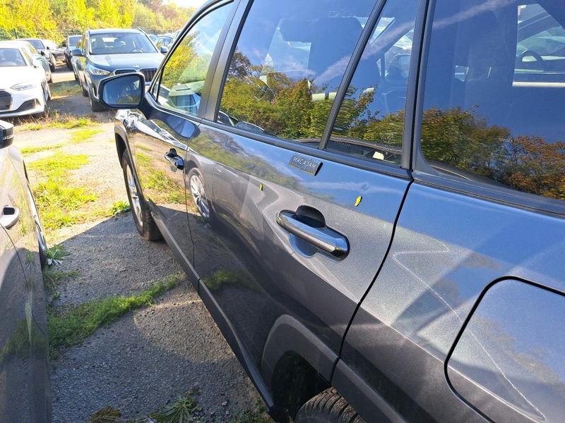 Toyota RAV 4 2.5 Hybrid 4x2 Dynamic — zdjęcie 30