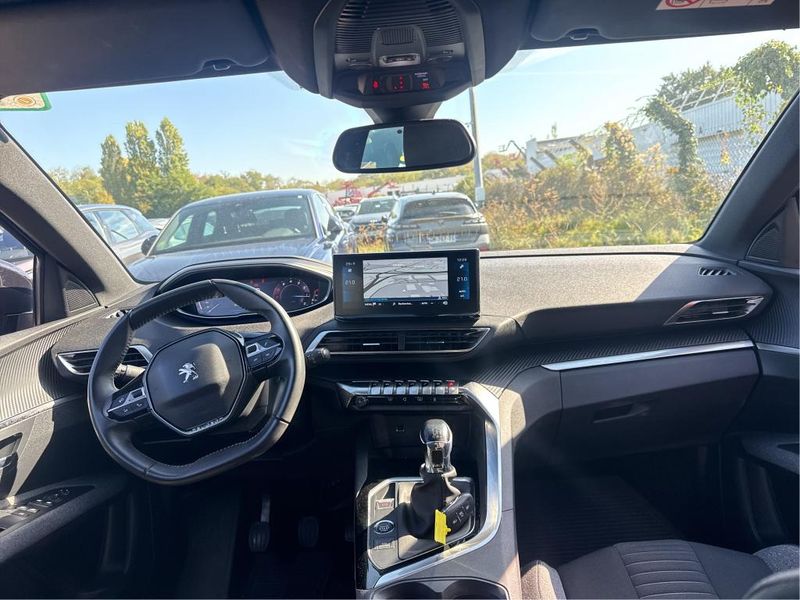 Peugeot 3008 1.2 PureTech Active Pack — zdjęcie 12