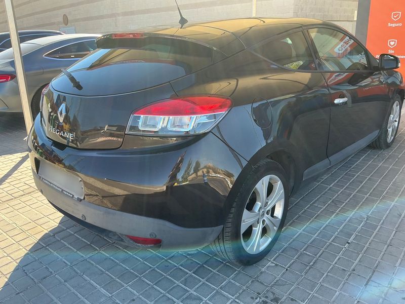 Renault Megane 1.5 dCi Dynamique — zdjęcie 6