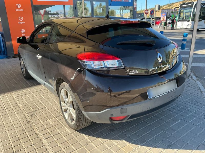 Renault Megane 1.5 dCi Dynamique — zdjęcie 3