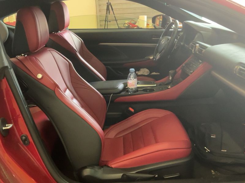 Lexus RC-Serie RC 300h F Sport — zdjęcie 11