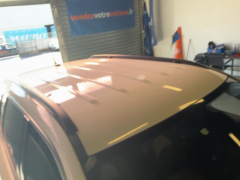Jeep Compass 1.4 M-Air Limited FWD — zdjęcie 21