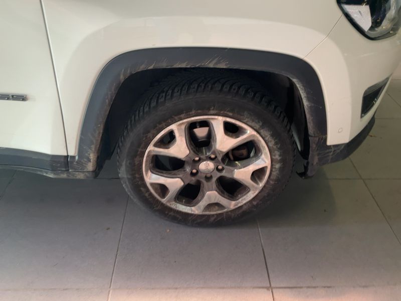 Jeep Compass 1.4 M-Air Limited FWD — zdjęcie 20