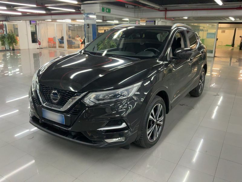 Nissan Qashqai 1.5 dCi N-Connecta — zdjęcie 1