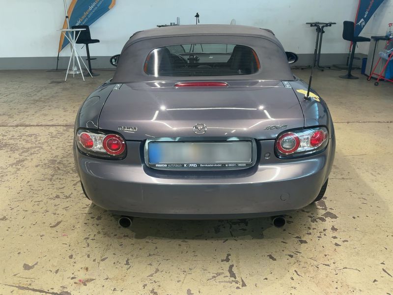Mazda MX-5 1.8 Emotion — zdjęcie 5