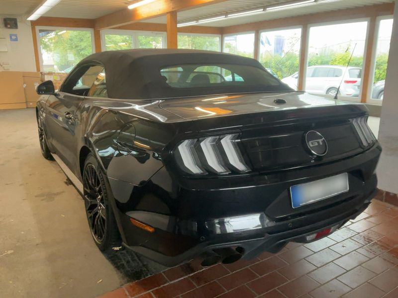 Ford Mustang 5.0 Ti-VCT V8 GT Convertible — zdjęcie 3