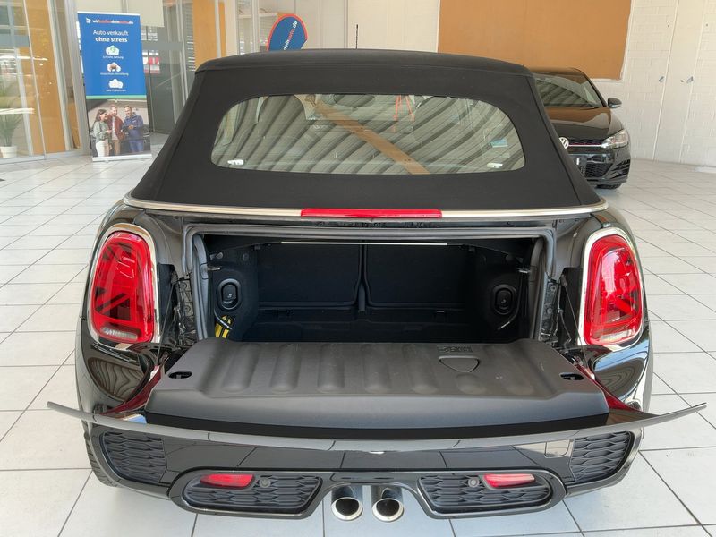 MINI Cabrio John Cooper Works — zdjęcie 10