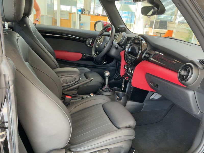 MINI Cabrio John Cooper Works — zdjęcie 11