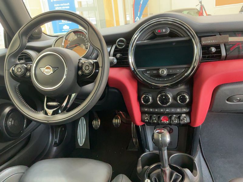 MINI Cabrio John Cooper Works — zdjęcie 12