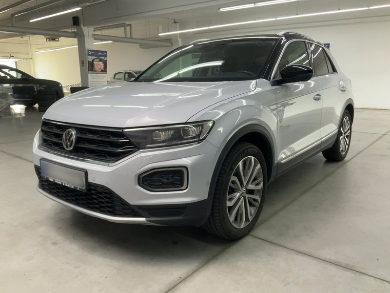 Volkswagen T-Roc 1.6 TDI IQ.DRIVE — zdjęcie 1