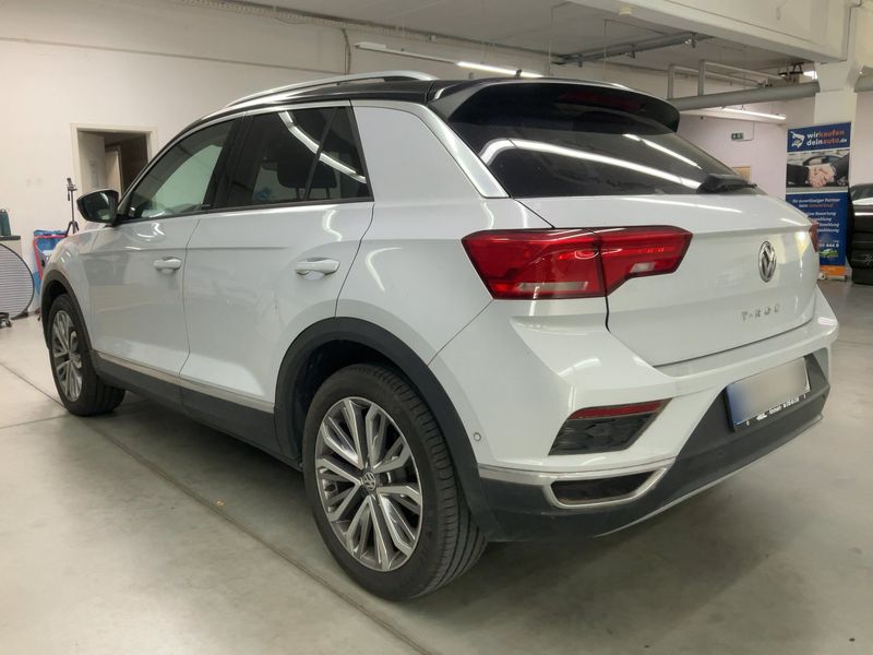 Volkswagen T-Roc 1.6 TDI IQ.DRIVE — zdjęcie 3