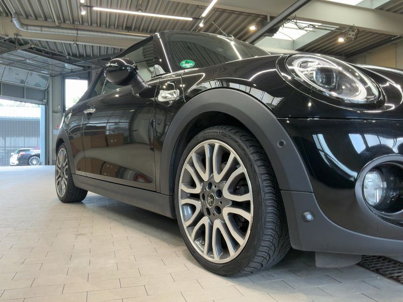 MINI Cabrio Cooper S — zdjęcie 8