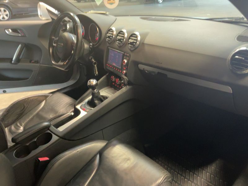 Audi TT 2.0 TFSI Coupe — zdjęcie 12