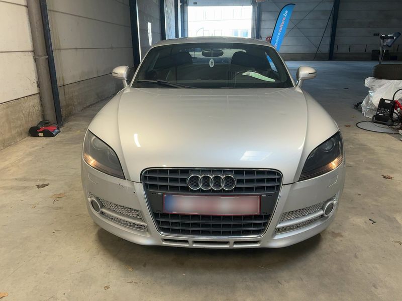 Audi TT 2.0 TFSI Coupe — zdjęcie 9