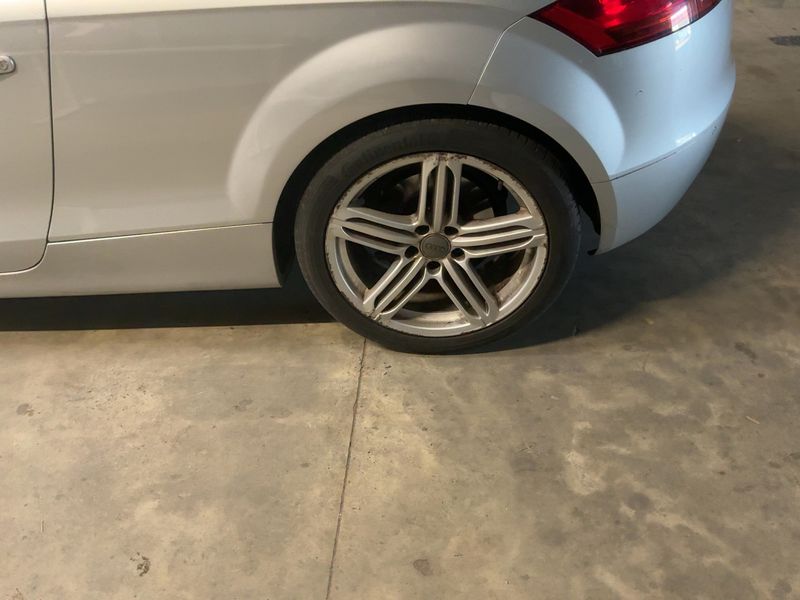 Audi TT 2.0 TFSI Coupe — zdjęcie 18