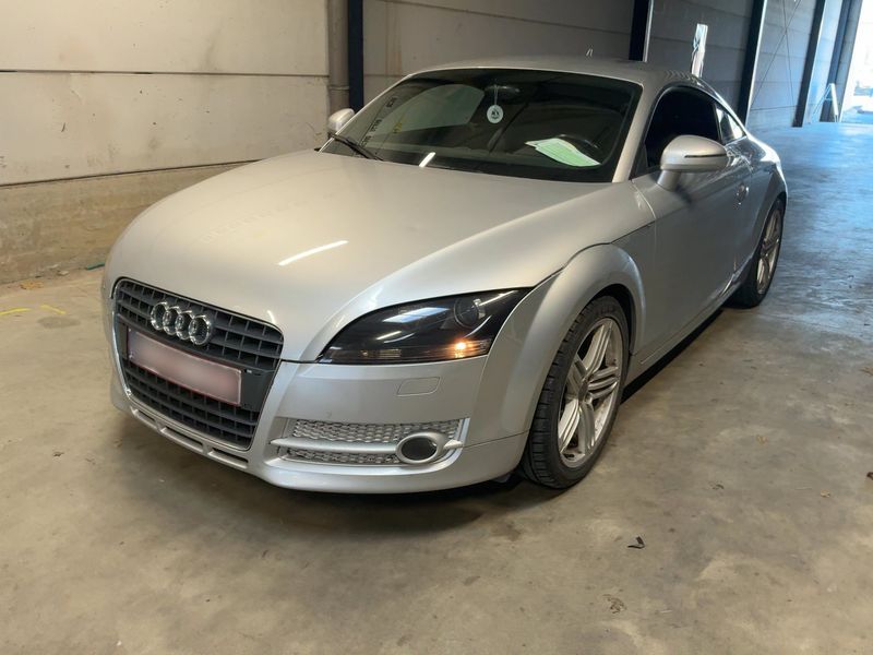 Audi TT 2.0 TFSI Coupe — zdjęcie 1