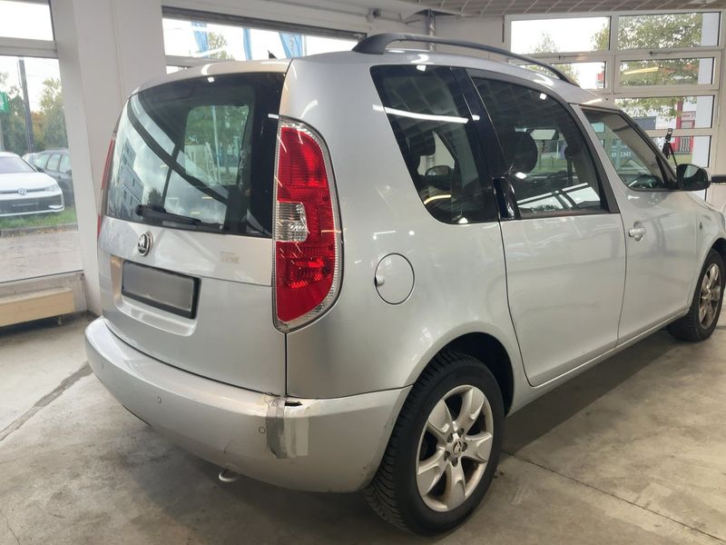 Skoda Roomster 1.2 TSI Ambition — zdjęcie 6