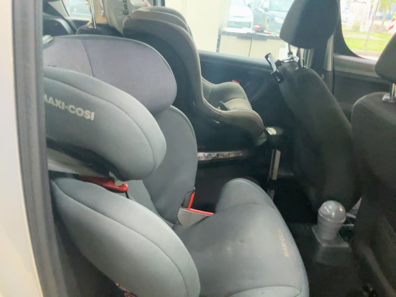 Skoda Roomster 1.2 TSI Ambition — zdjęcie 14