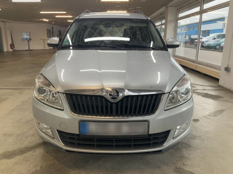 Skoda Roomster 1.2 TSI Ambition — zdjęcie 9
