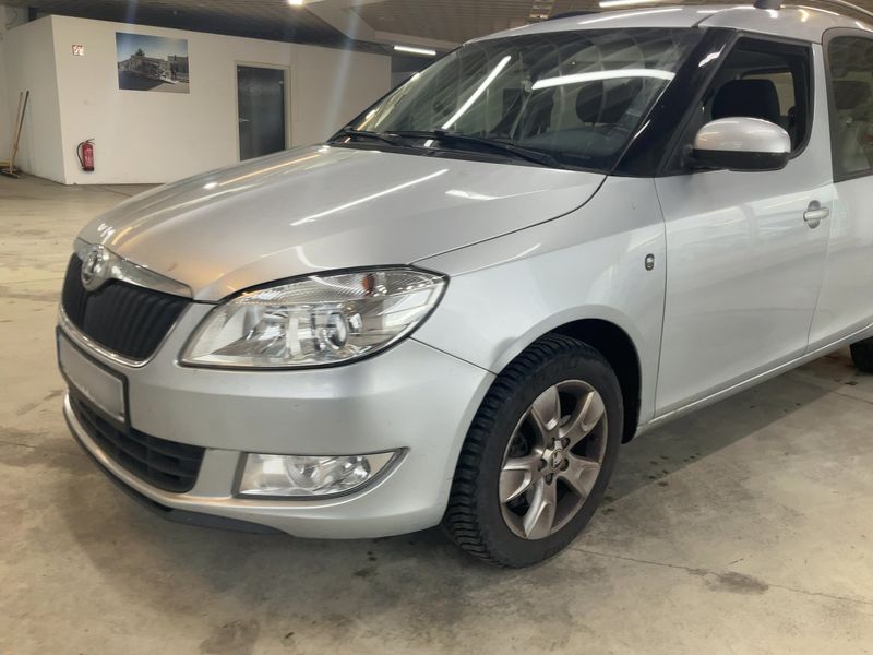 Skoda Roomster 1.2 TSI Ambition — zdjęcie 2