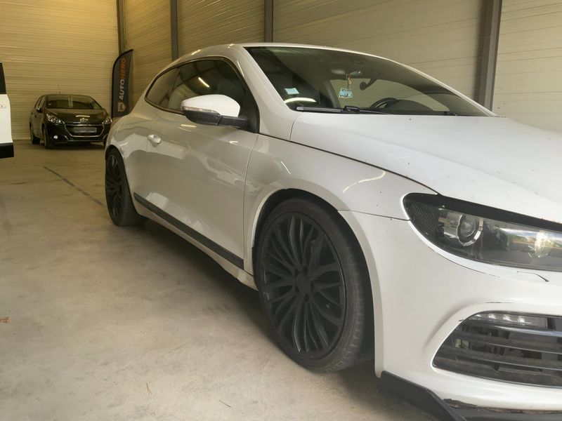 Volkswagen Scirocco 1.4 TSI — zdjęcie 8
