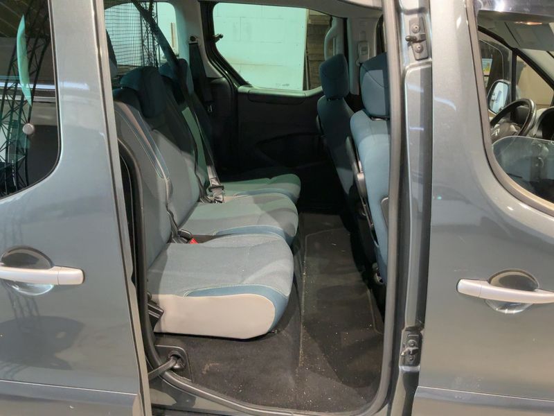 Citroen Berlingo 1.6 Blue-HDi Selection — zdjęcie 14