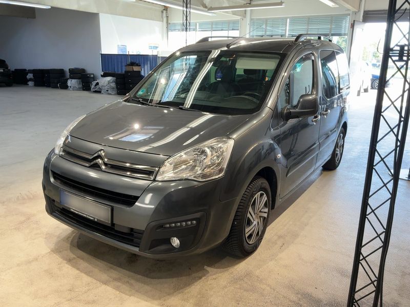 Citroen Berlingo 1.6 Blue-HDi Selection — zdjęcie 1