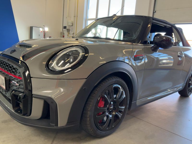 MINI Cabrio John Cooper Works — zdjęcie 2